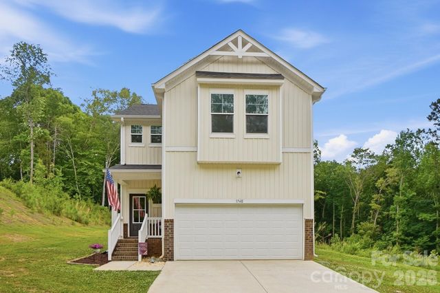174 E Panther Creek Road, Troutman, NC 28166