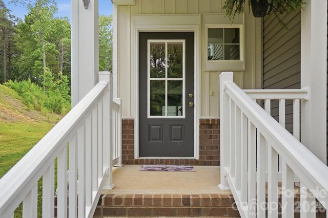 174 E Panther Creek Road, Troutman, NC 28166