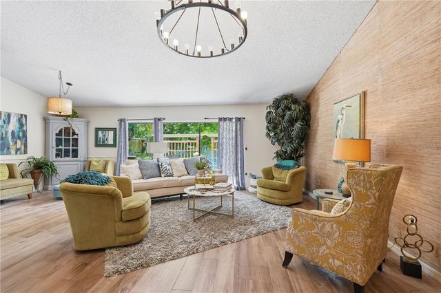 8464 W BRADSHAW STREET, Homosassa, FL 34448