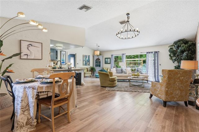 8464 W BRADSHAW STREET, Homosassa, FL 34448