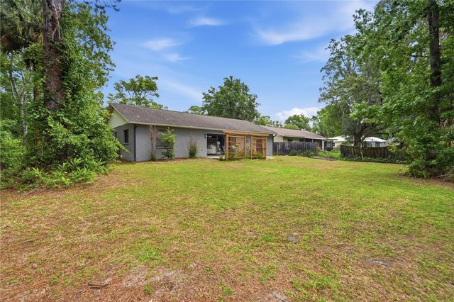 8464 W BRADSHAW STREET, Homosassa, FL 34448