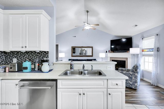 4911 Beech Tree Drive SE, Boiling Spring Lakes, NC 28461