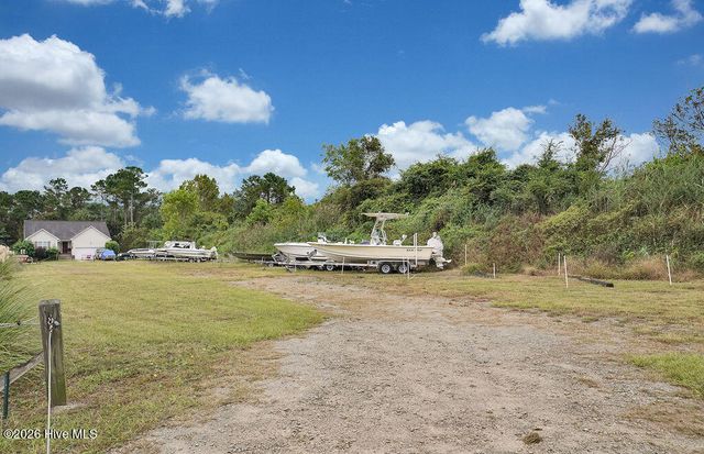 4911 Beech Tree Drive SE, Boiling Spring Lakes, NC 28461