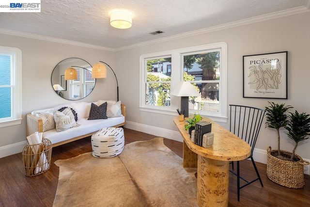 1329 Ordway St, Berkeley, CA 94702