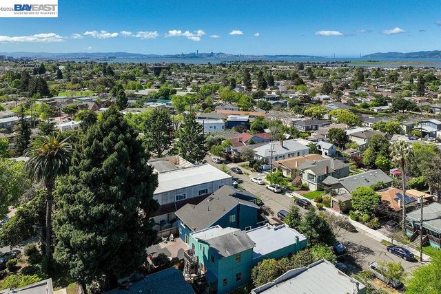 1329 Ordway St, Berkeley, CA 94702