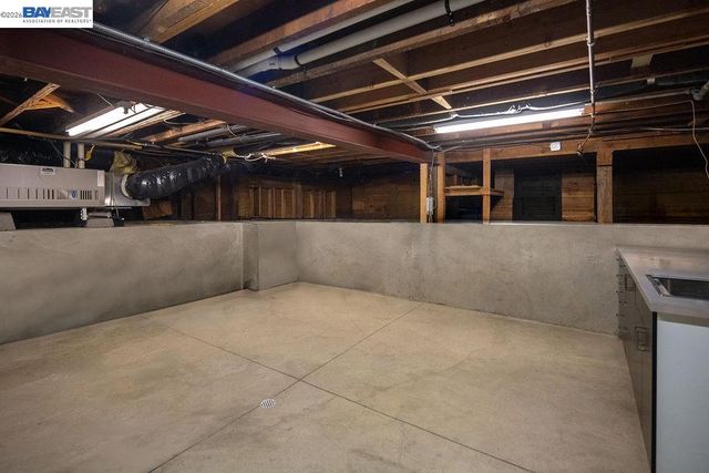 1329 Ordway St, Berkeley, CA 94702