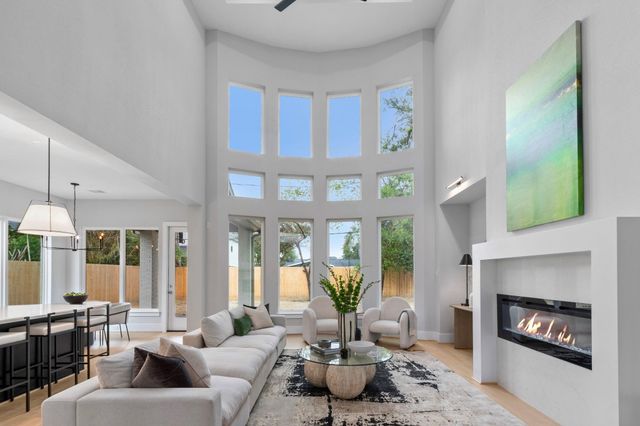 9320 Spring Branch Drive, Houston, TX 77080