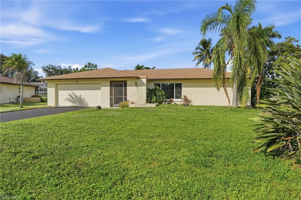 223 Pine Valley CIR, NAPLES, FL 34113 — photo 2