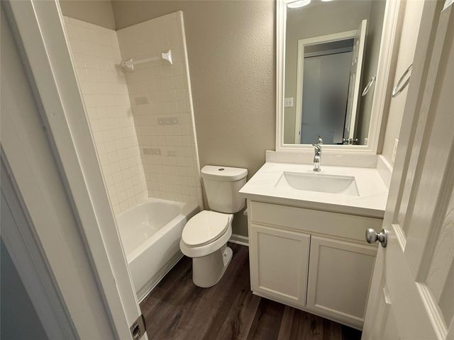 13210 Barton Meadow Lane, Rosharon, TX 77583