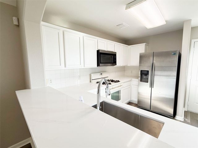 13210 Barton Meadow Lane, Rosharon, TX 77583