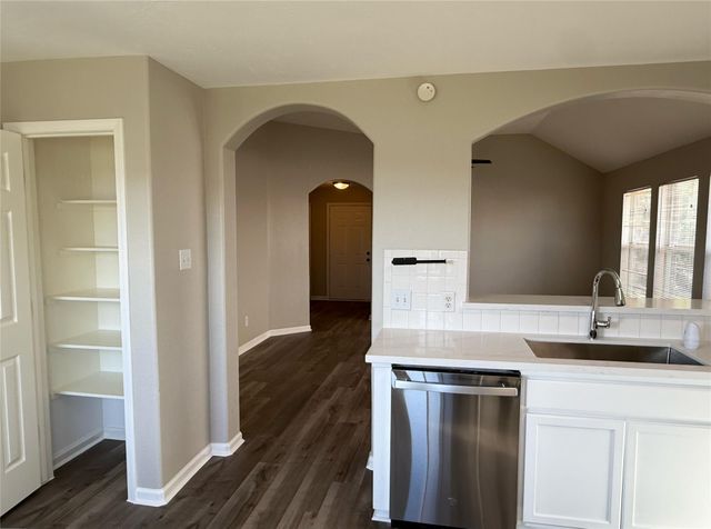 13210 Barton Meadow Lane, Rosharon, TX 77583