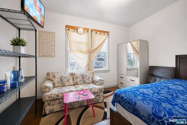 89 Shaler Avenue, Fairview, NJ 07022