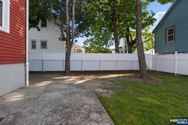 89 Shaler Avenue, Fairview, NJ 07022