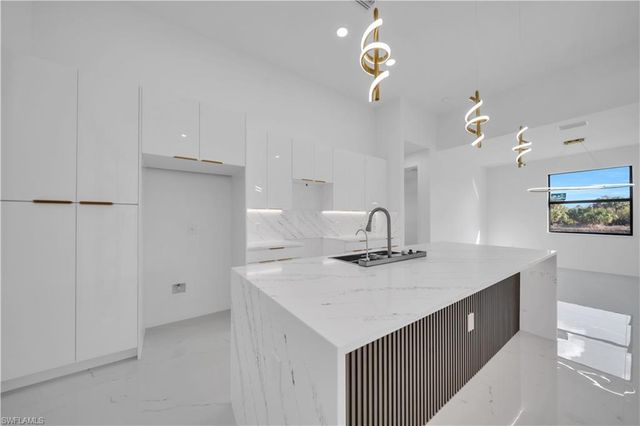 697 Whitmore LOOP, Lehigh Acres, FL 33972