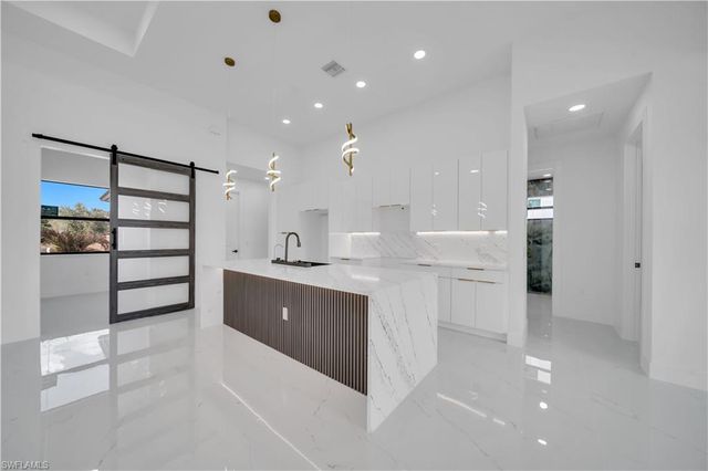 697 Whitmore LOOP, Lehigh Acres, FL 33972