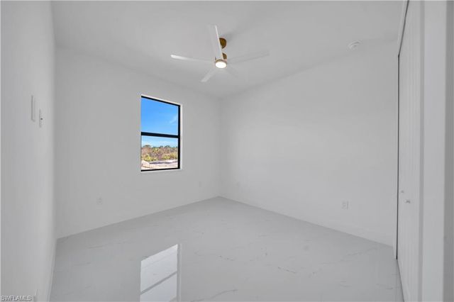 697 Whitmore LOOP, Lehigh Acres, FL 33972