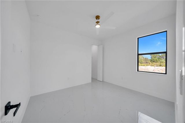 697 Whitmore LOOP, Lehigh Acres, FL 33972