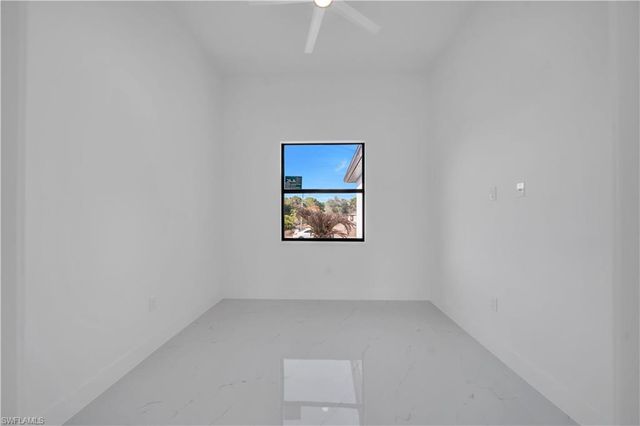 697 Whitmore LOOP, Lehigh Acres, FL 33972