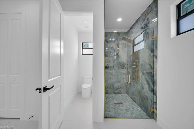 697 Whitmore LOOP, Lehigh Acres, FL 33972