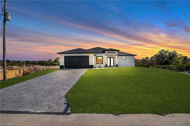 697 Whitmore LOOP, Lehigh Acres, FL 33972