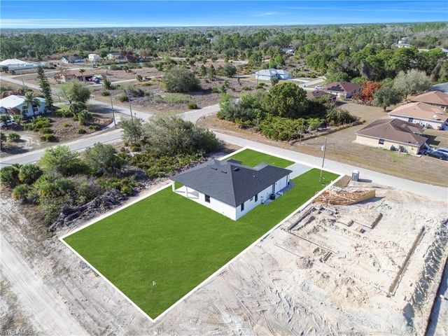697 Whitmore LOOP, Lehigh Acres, FL 33972