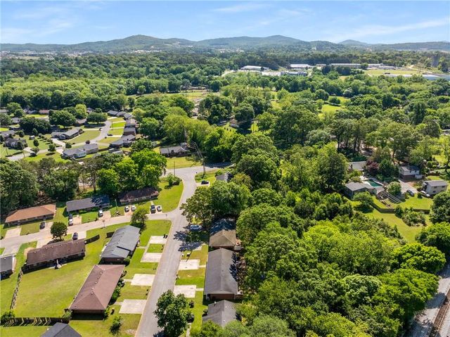 18 Hannon Way, Cartersville, GA 30120