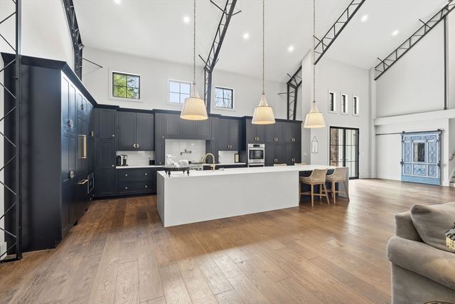 41 Myrtle St, Norfolk, MA 02056