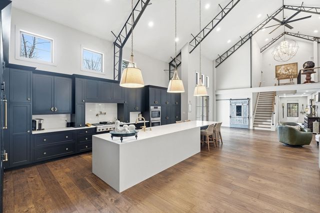 41 Myrtle St, Norfolk, MA 02056