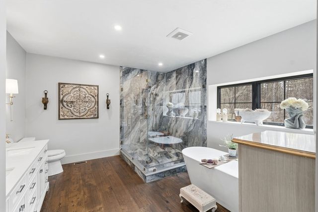 41 Myrtle St, Norfolk, MA 02056