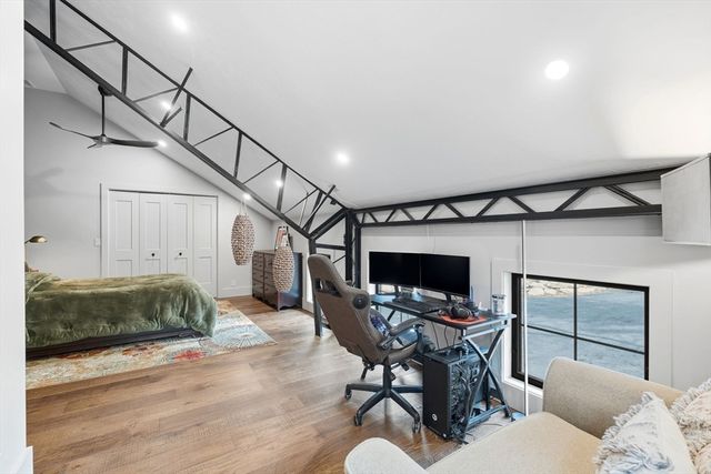 41 Myrtle St, Norfolk, MA 02056