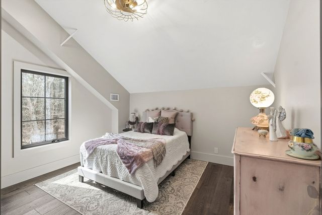 41 Myrtle St, Norfolk, MA 02056
