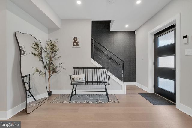 3811 SUITLAND RD SE, Washington, DC 20020