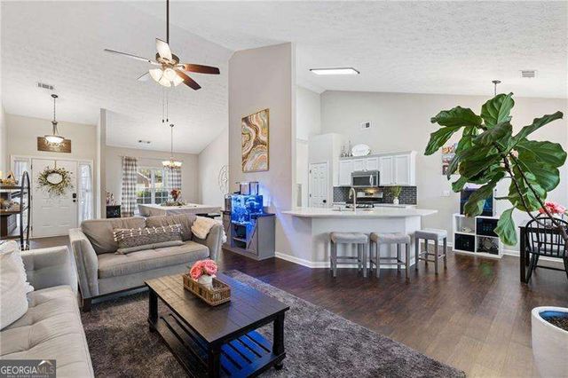 5810 Millrace Court, Sugar Hill, GA 30518