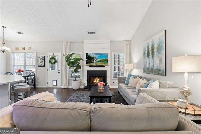 5810 Millrace Court, Sugar Hill, GA 30518