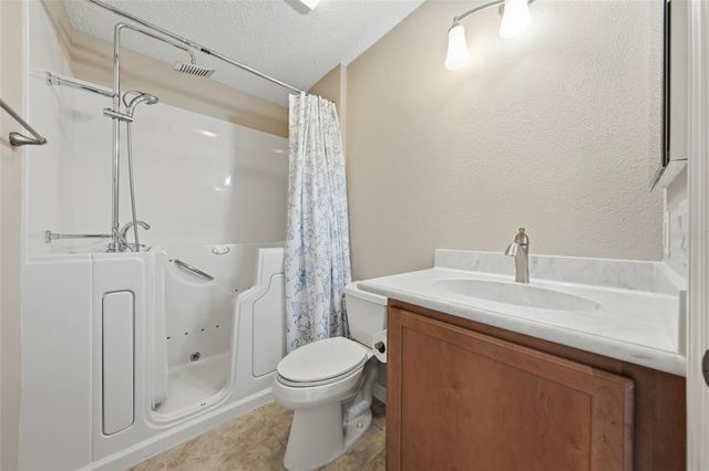 1723 LATTA COURT, The Villages, FL 32162