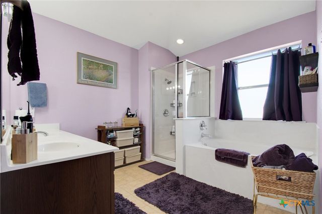 2600 White Moon Drive, Harker Heights, TX 76548