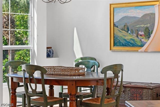 480 Las Tiendas LN, Sanibel, FL 33957