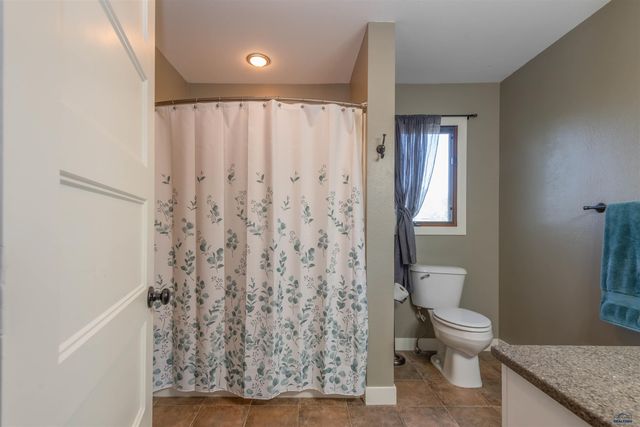 2309 S VALLEY DR, Rapid City, SD 57703