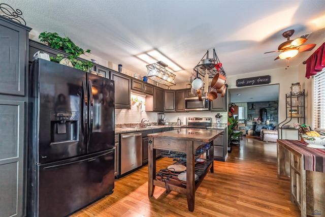 2309 S VALLEY DR, Rapid City, SD 57703
