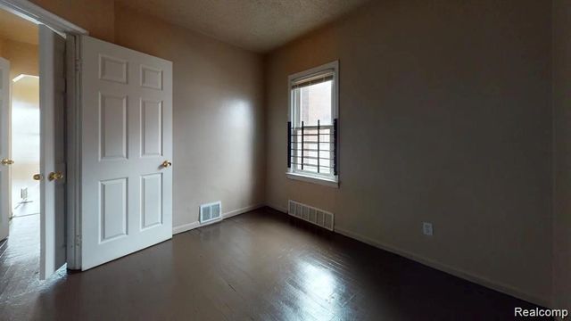 12388 Payton Street, Detroit, MI 48224