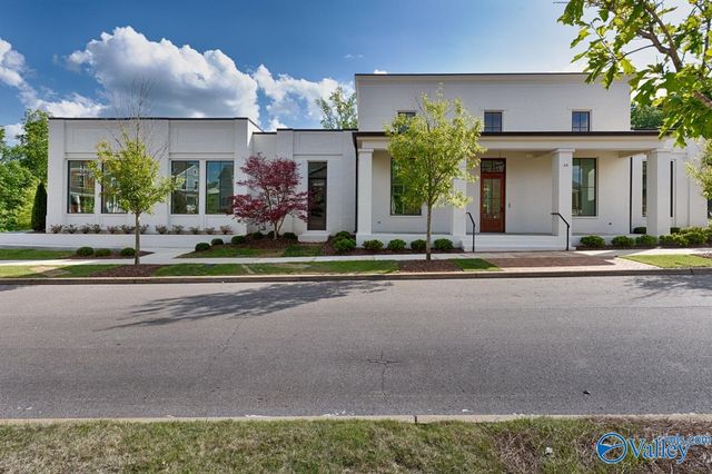 12 Angell Street NW, Huntsville, AL 35806