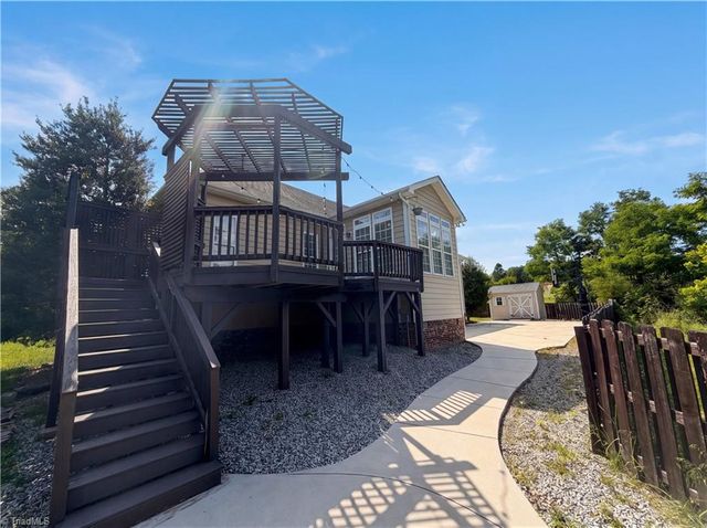 8434 Pheasant Ridge Drive, Colfax, NC 27235