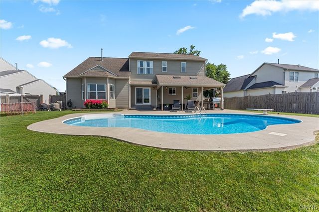 8778 Alizarin Avenue, Cicero, NY 13039