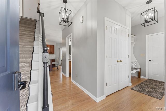 8778 Alizarin Avenue, Cicero, NY 13039