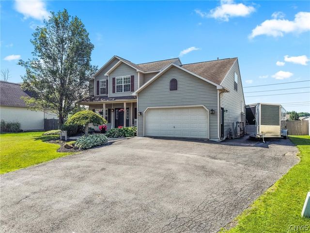 8778 Alizarin Avenue, Cicero, NY 13039