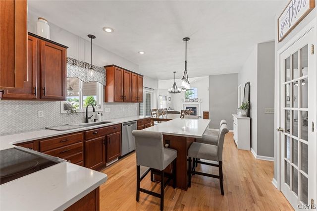 8778 Alizarin Avenue, Cicero, NY 13039