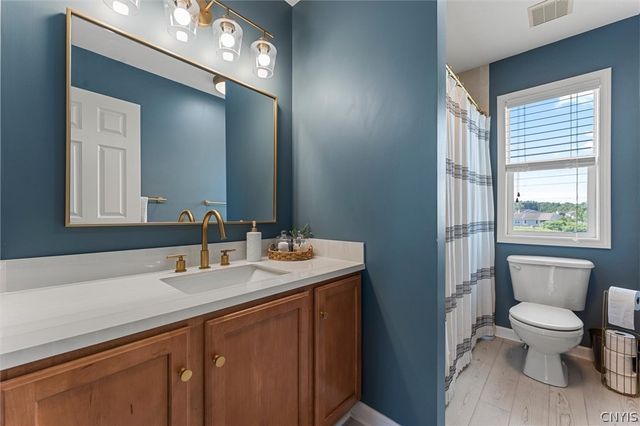 8778 Alizarin Avenue, Cicero, NY 13039