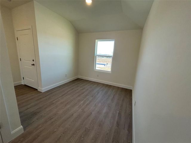 10132 Pennington Street, Harrah, OK 73045