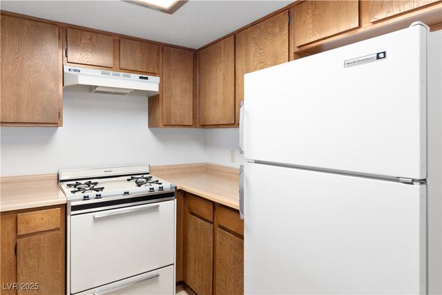 3740 Desert Marina Drive 2, Laughlin, NV 89029