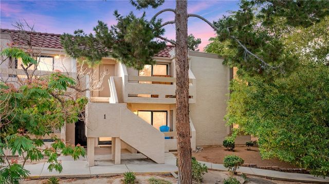 3740 Desert Marina Drive 2, Laughlin, NV 89029